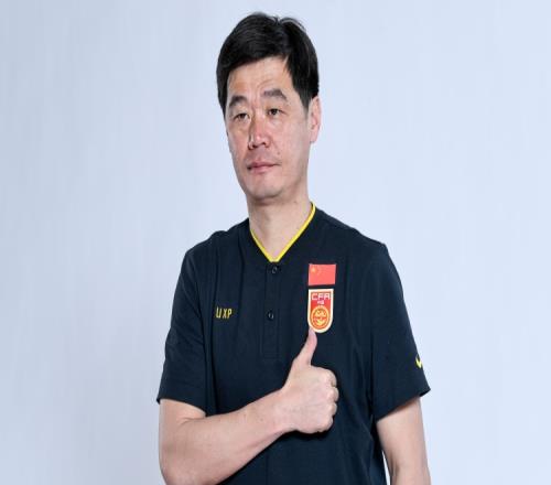 记者：李霄鹏再度执掌青岛海牛已成定局将前往佛山带队冬训