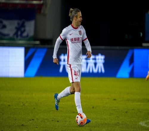 前蓉城外援理查德讨薪，媒体人：请问宋凯蓉城是如何通过准入的
