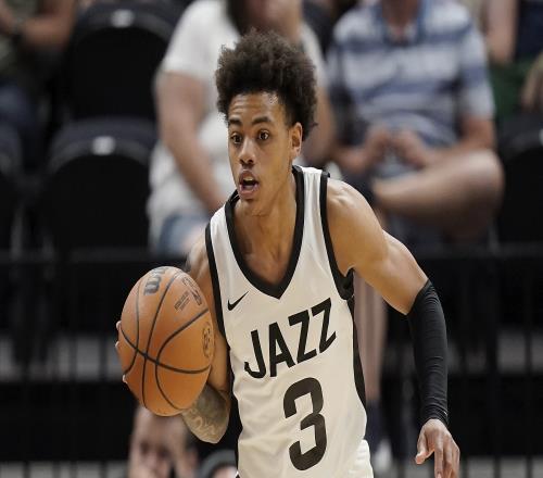 手感冰凉！基昂特乔治18投仅3中拿到12分6助正负值11