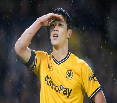 黄喜灿遭种族歧视！韩足协官方：要求FIFA加强对种族歧视者的制裁