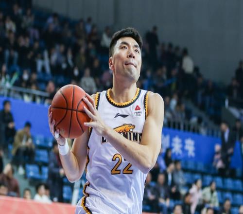 躺赢局！李晓旭5中1得到2分1板1助正负值2