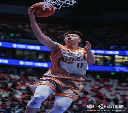 媒体人：要重判球员禁赛多年是不是也要先问问教练到底教了些啥