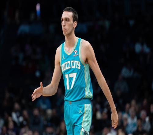 告别NBA外媒：波库舍夫斯基将加盟塞尔维亚球队贝尔格莱德游击