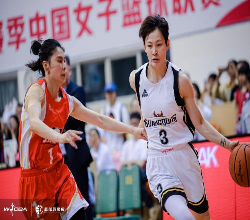 麦穗丰：坎贝奇&王思雨是防守端最大的缺口广东女篮要猛攻这个点