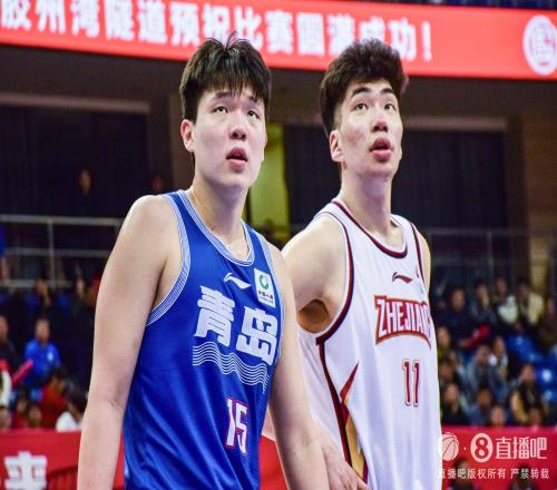 媒体人：现代篮球中锋地位普遍偏低杨瀚森&余嘉豪都依赖后卫带动