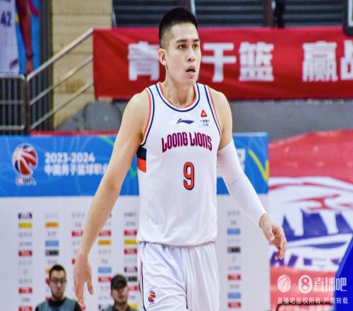 3年前的今天：陈盈骏单场22助攻排CBA历史第2仅次于李群的28次