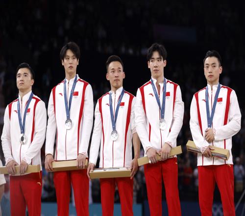 收获2金5银2铜！中国体操留下遗憾看到希望