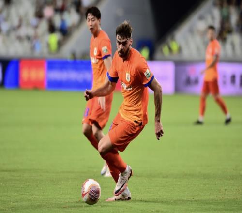 陈永：泰山队五外援并未形成合力当前打法严重制约泽卡发挥