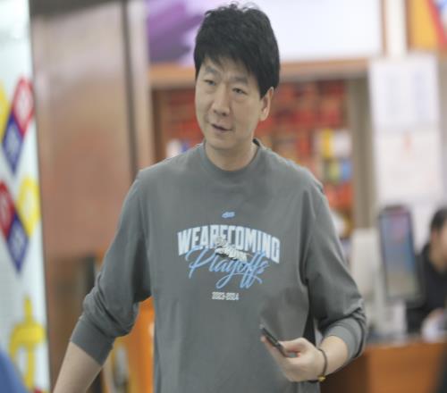 夏晓司：山东下赛季将上调青年队年轻球员但需要经过教练组试训