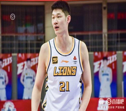 媒体人：北京在篮板球上应更加专注胡金秋4记正面中距离奠定胜局