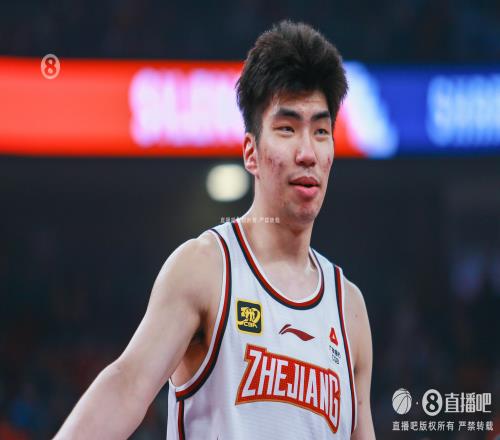对位杨瀚森完胜！余嘉豪13中10&三分4中2砍25+7正负值+21