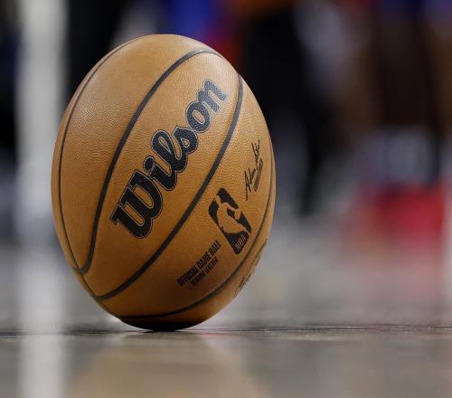 说一个被严重高估的NBA球员