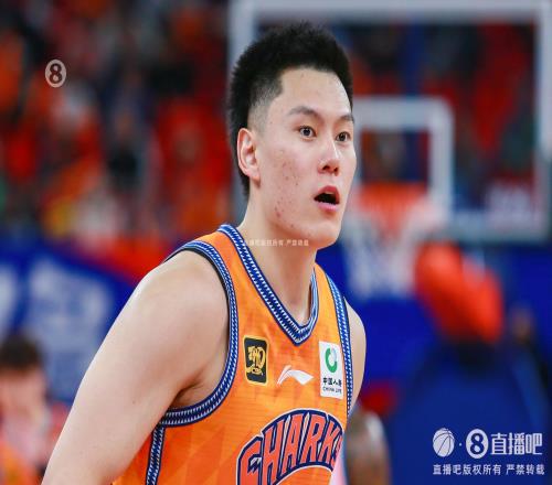 尽力局！李弘权9中6拿到17分三分7中5