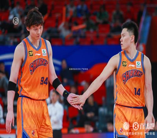 媒体人：上海最多落后17分&决胜时刻才输球赢与输都是积累