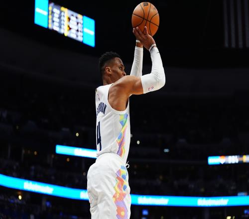 威少：这是NBA场上都是NBA球员永远不要不尊重任何比赛