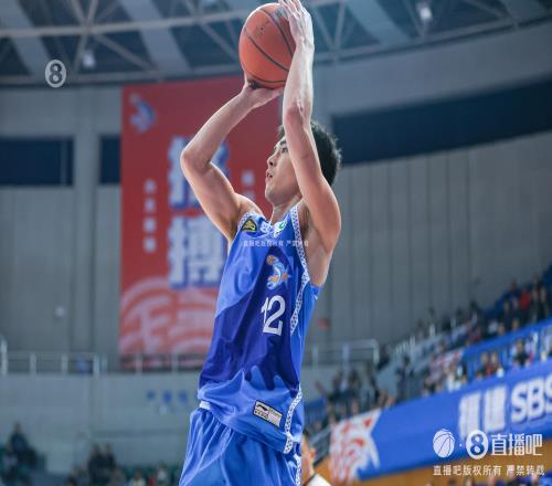 CBA常规赛第42轮最佳阵容：曾凡博胡金秋利夫廖三宁古德温