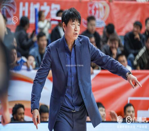 夏晓司：山东男篮将在5月11日重新集结俱乐部教练组一直在做准备