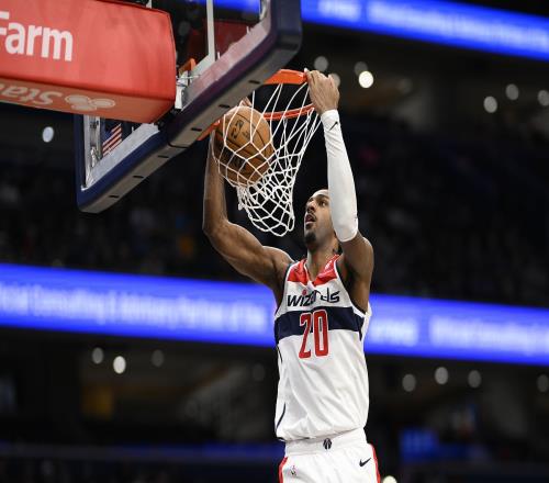 约基奇：萨尔很棒他在NBA肯定有未来