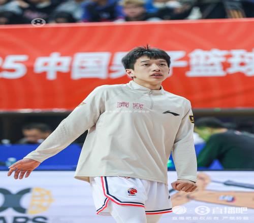 国青再胜塞尔维亚IBC俱乐部青年队杨溢21分4板7助李悦洲20分5助
