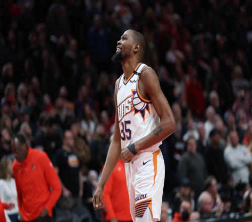 KD：若全明星有1V1我会参加但我不保证能赢塔图姆&欧文等人