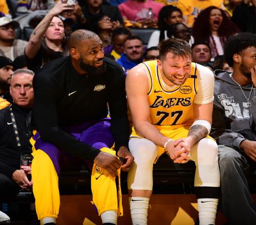 巴克利：帕金斯就是个傻子湖人打了两周好球就拯救NBA了