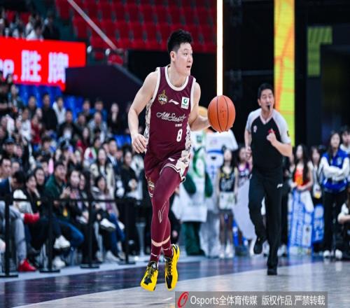 张宁：MVP谁都想要但我被夹击时肘子哥机会比我好就应该传！