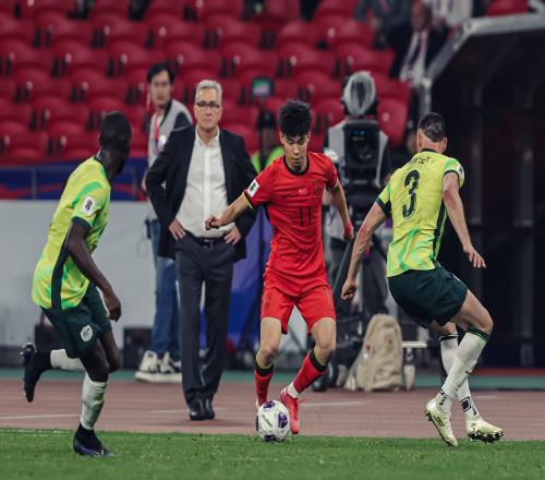 足球报：国足五年内实力难迅速提升，年轻球员短期内爆发不现实