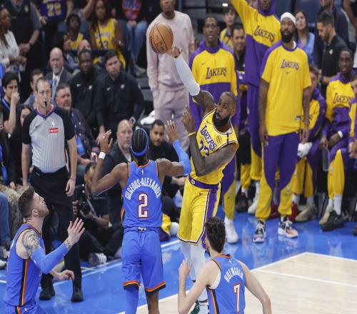 又挑起对手了LakersDaily：湖人真的可以横扫雷霆