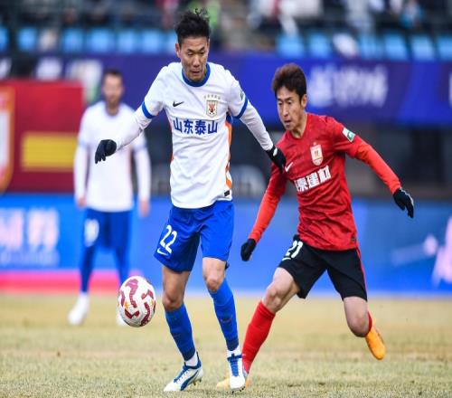 鲁媒：国足此前阵容有很多“遗珠”，李源一、向余望等人发挥抢眼
