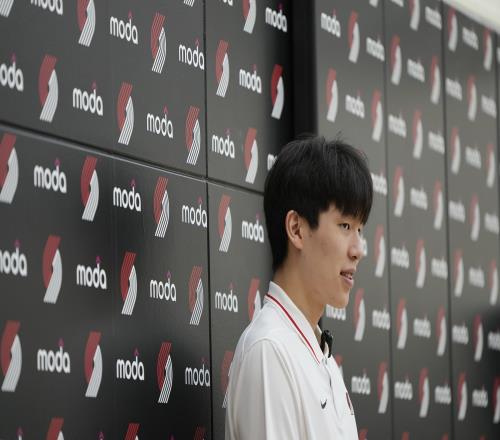 是否想过如此高顺位中选杨瀚森：以为在20开外听到名字很惊喜