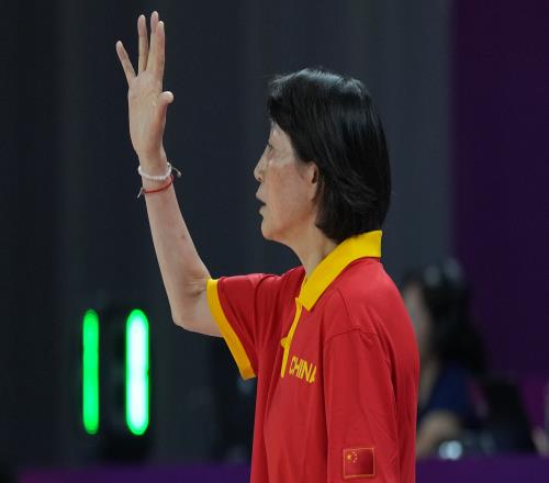 全面下风！中国女篮U19三分21投仅4中罚球26中18&全队多达21失误