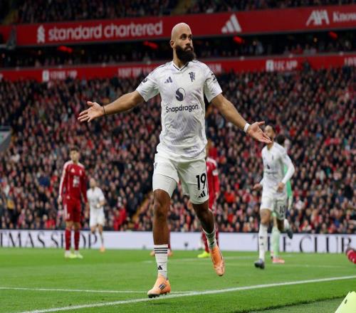 英超绝杀！117年首次！曼联掀翻卫冕冠军，送对手3连败