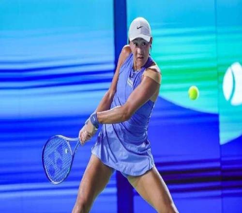 王曦雨错失两盘领先0-2施奈德，止步宁波网球公开赛首轮