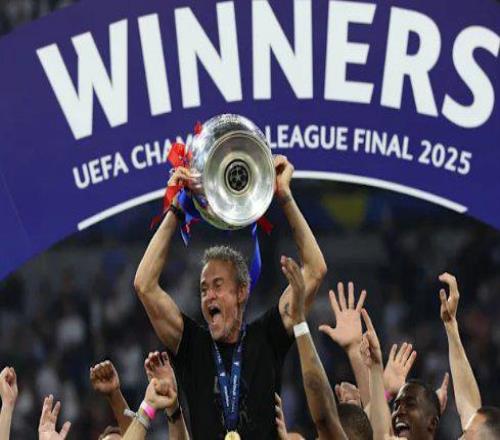 恩里克当选年度最佳男足主帅