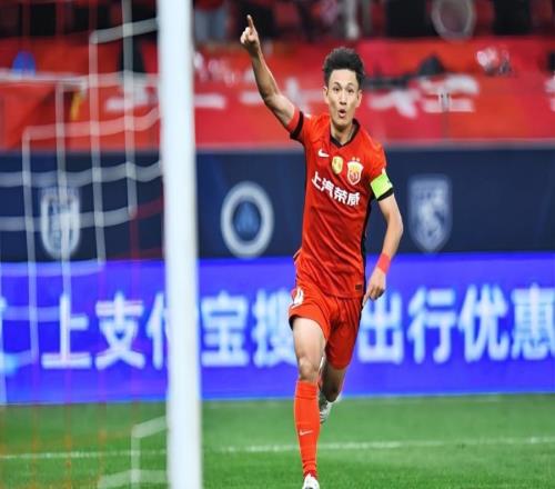 中超争冠形势明朗：蓉城输球无缘冠军，海港距离三连冠只差最后1分