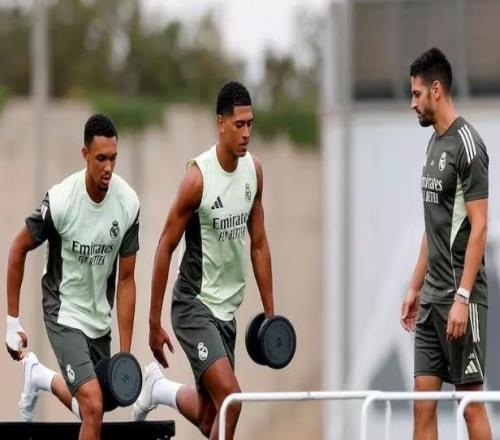 阿斯：阿诺德将提前13周复出，大概率可以出战国家德比