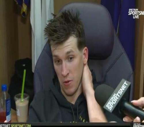 里夫斯：自从我来到湖人，我们一直有第三节崩盘的问题