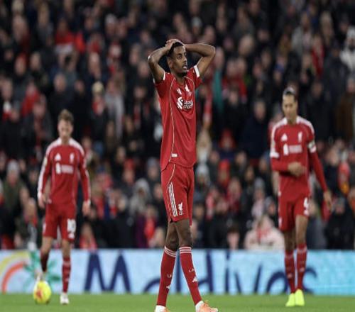 卡拉格：都12月了，我们还需多久才能不再提伊萨克没季前训练