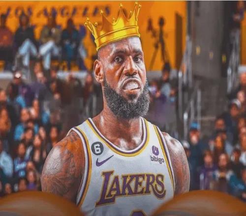 绝了绝了！正式宣布决定！詹姆斯引发全网群嘲