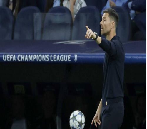 阿隆索：居莱尔对比赛的投入让我想起维尔茨，他还能带来更多