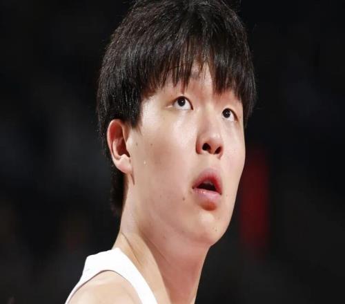 给美玉找不足！杨瀚森存在三大致命缺点