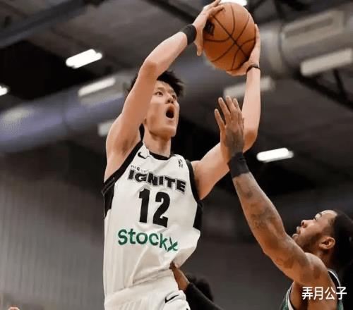 双向也不好拿！别再用没做好准备说事，曾凡博需要向河村勇辉学习