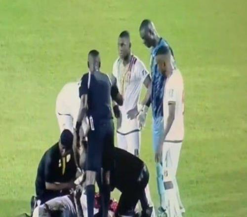 比苏马复出登场，不到1分钟就伤退