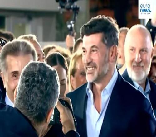 欧媒：前米兰后卫卡拉泽第三次当选第比利斯市长