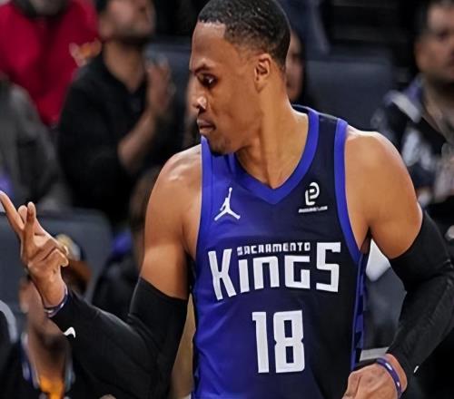 NBA常规赛明天1月15日赛程：掘金PK独行侠，快船PK奇才冲击4连胜