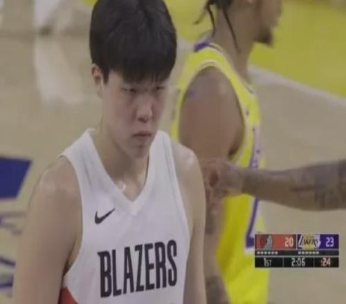 开拓者宣布！下放二阵防守中锋！杨瀚森背靠背1+1+1