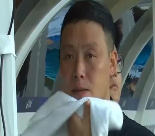 恭喜！中超又一队保级基本成功，前国足天才力挽狂澜，赢回主动权