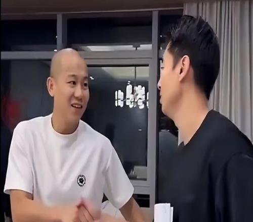 扎心！四川男篮挑中杨政希望创造额外营收未能通过体测事与愿违