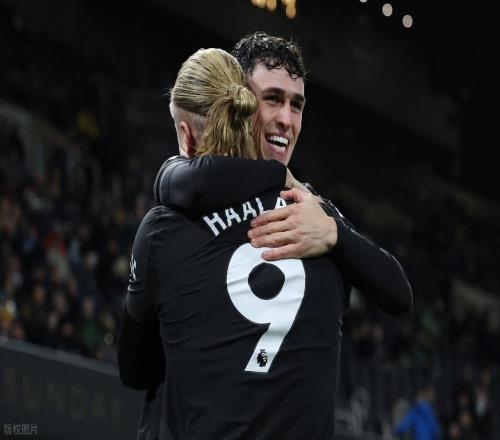 英超最新积分战报哈兰德里程碑曼城又玩心跳5轮4胜差阿森纳2分