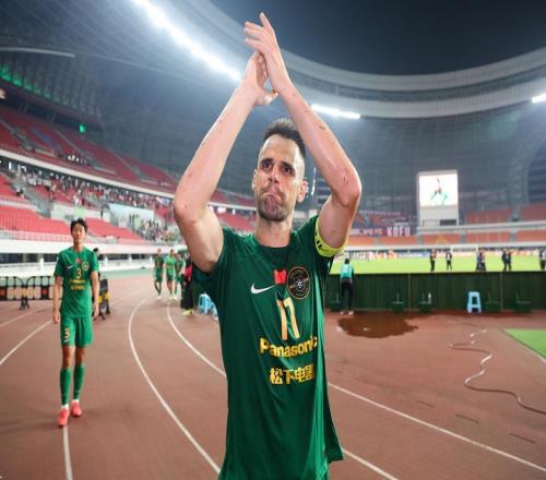 祝福！浙江队官宣34岁外援队长离队，效力4年半率队2次获中超季军